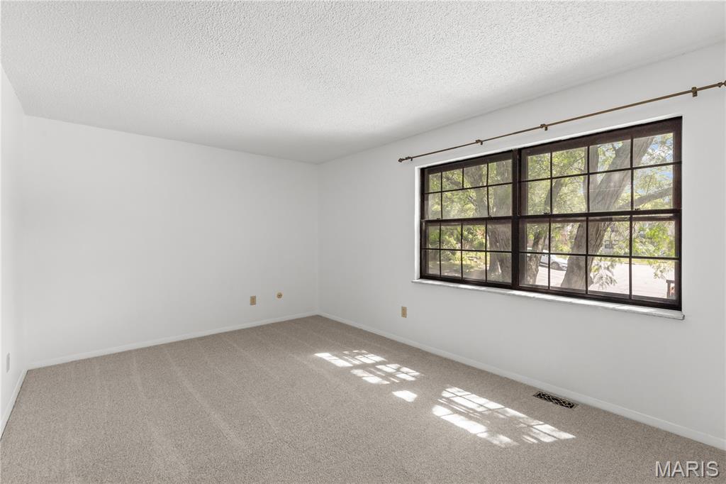 Hidden Meadow Condo 13 - Residential