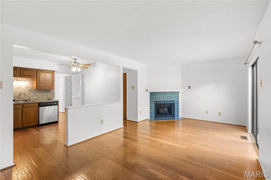 Hidden Meadow Condo 13 - Residential