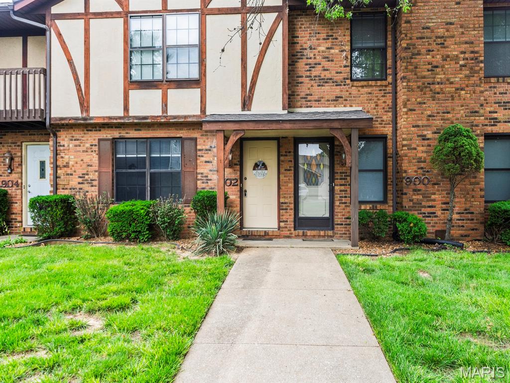 Statewood Manor West - Residential