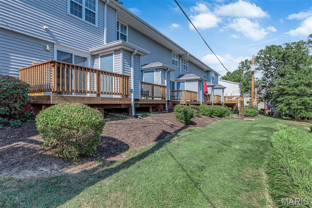 Brentwood Forest Condo Ph Six - Residential
