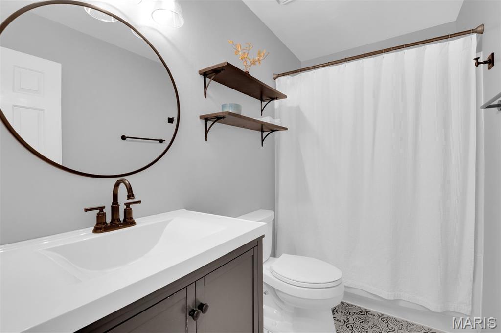 Brentwood Forest Condo Ph Six - Residential