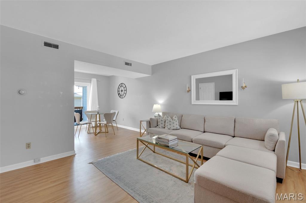 Brentwood Forest Condo Ph Six - Residential