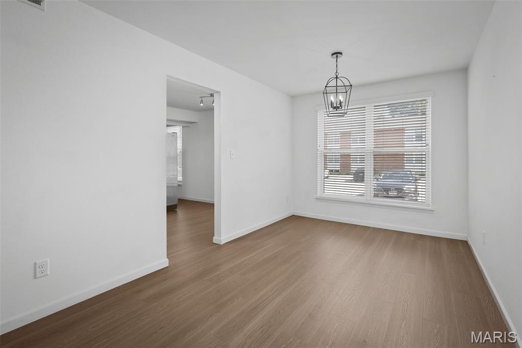Greenbriar Condo - Residential