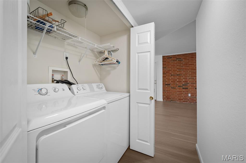 Greenbriar Condo - Residential