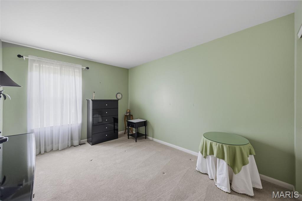Meadows At Forder Oaks Three The - Residential