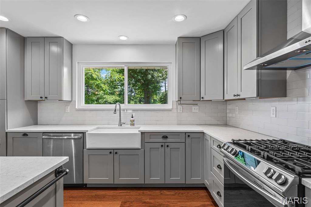 Grimm Lt Split Two - Residential