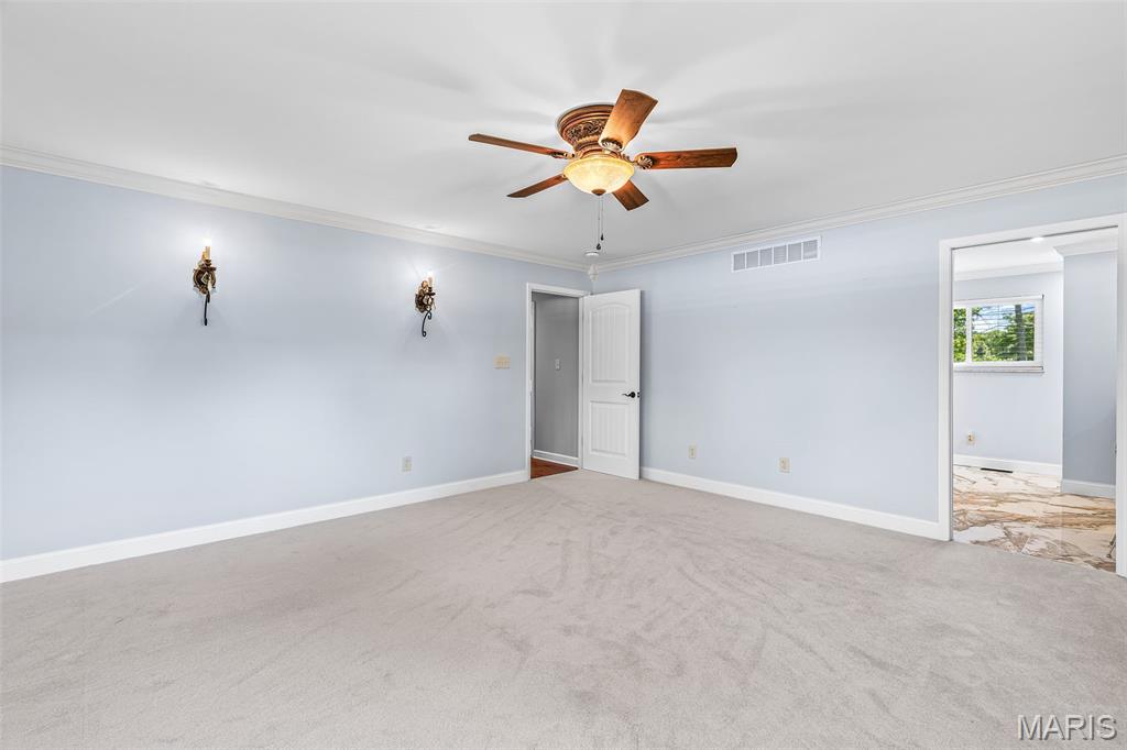 Grimm Lt Split Two - Residential