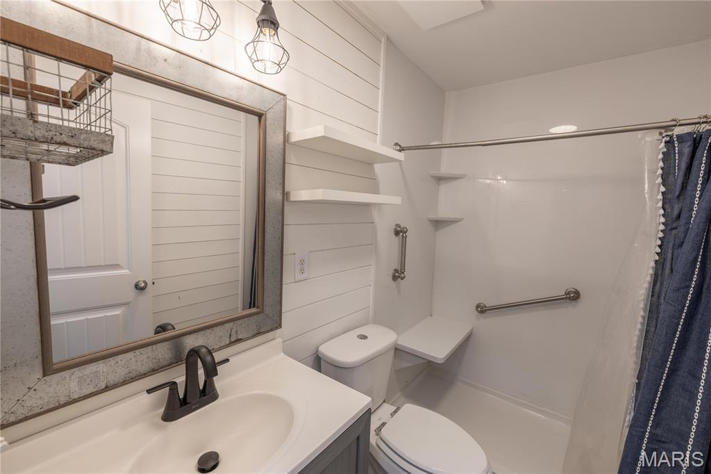 Twin Oaks - Residential