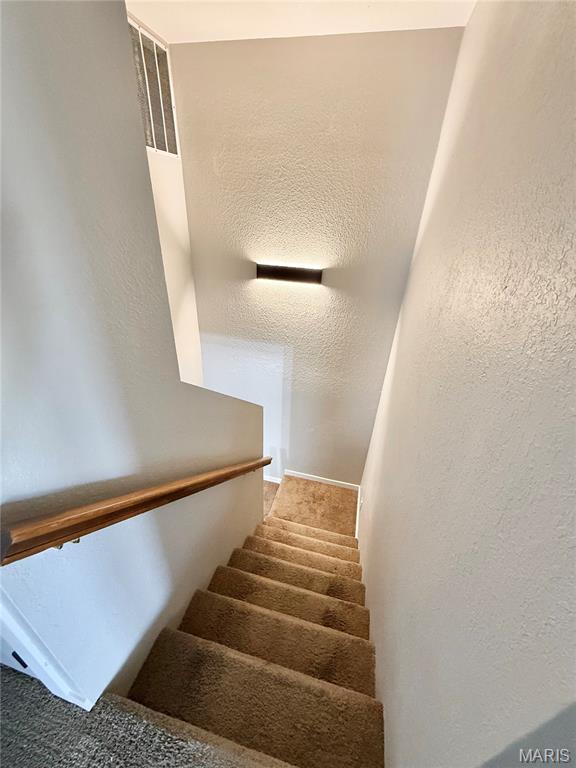 CLINTON HILLS - Residential Lease