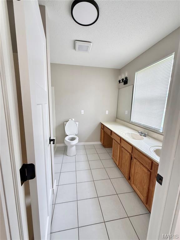 CLINTON HILLS - Residential Lease