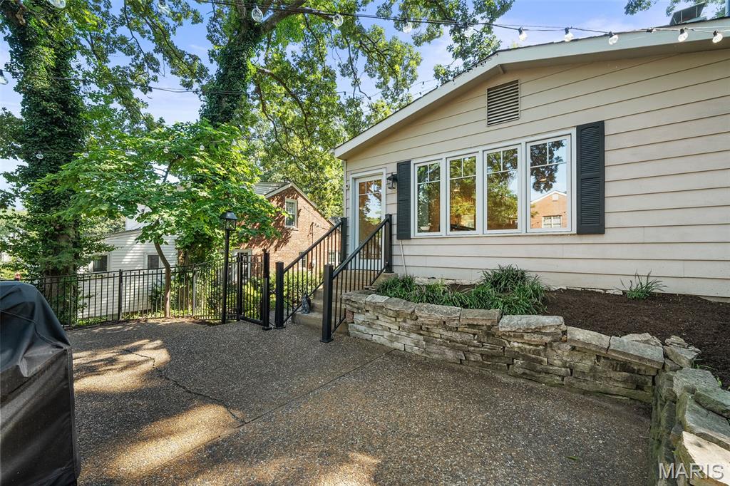 Dickson Place - Residential