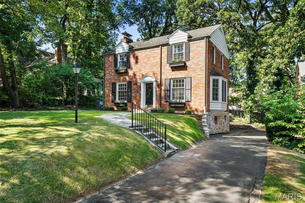 Dickson Place - Residential