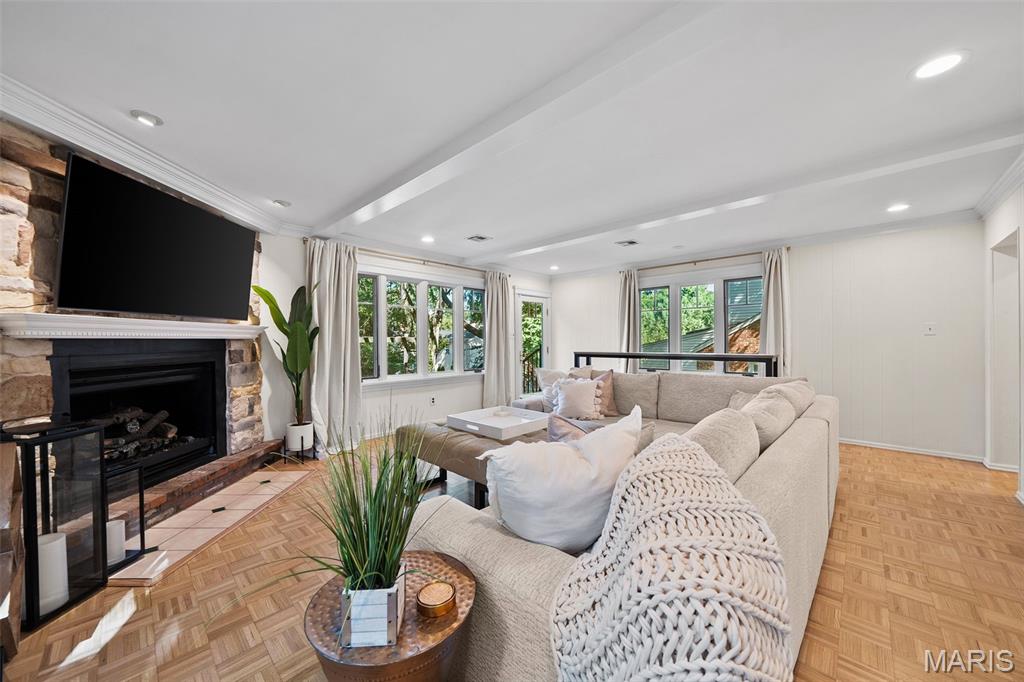 Dickson Place - Residential
