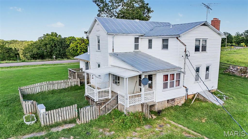 NEW HAVEN - Farm