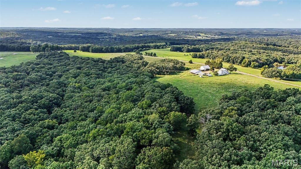 NEW HAVEN - Farm