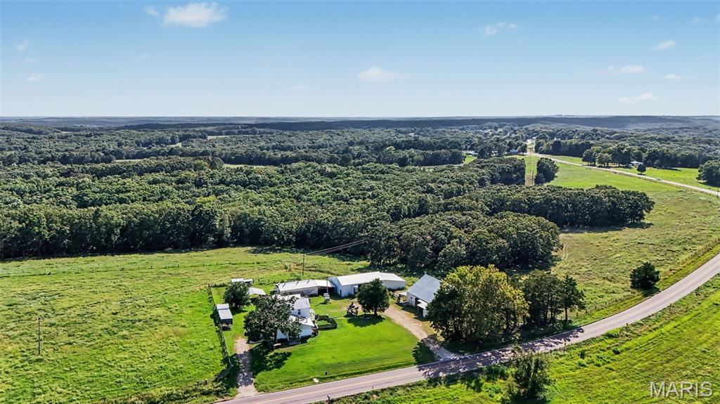 NEW HAVEN - Farm