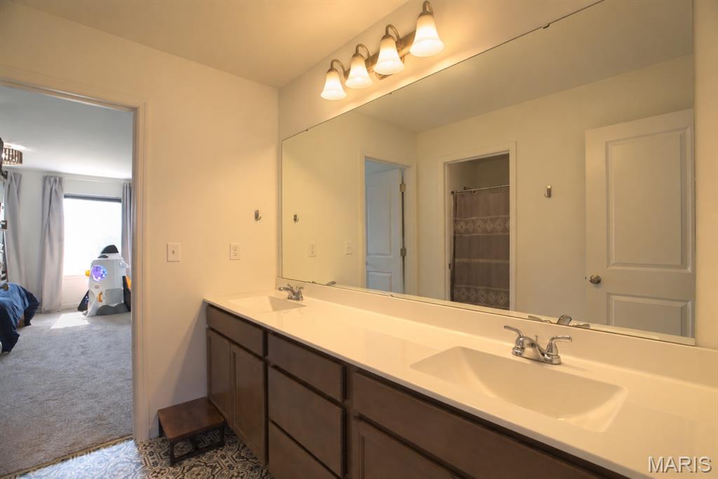 Carlton Glen Estate #4 - Residential