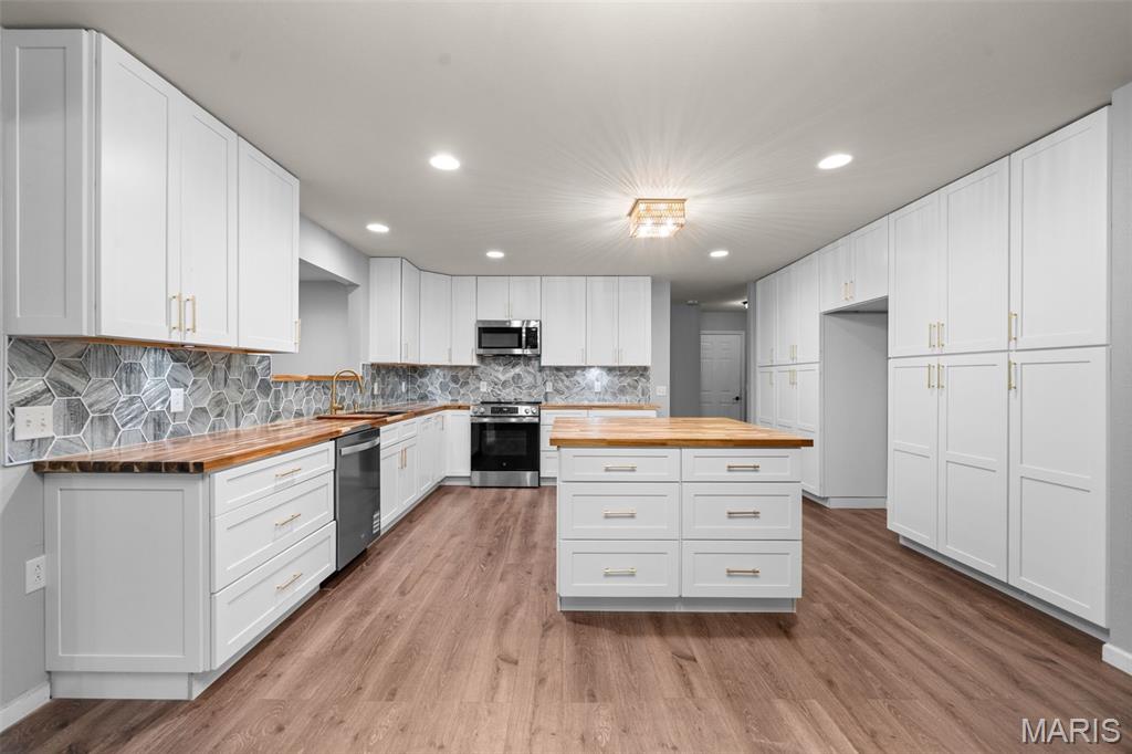 Bushy Prairie Estates - Residential
