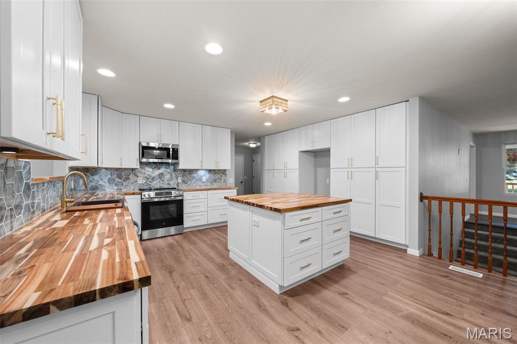 Bushy Prairie Estates - Residential
