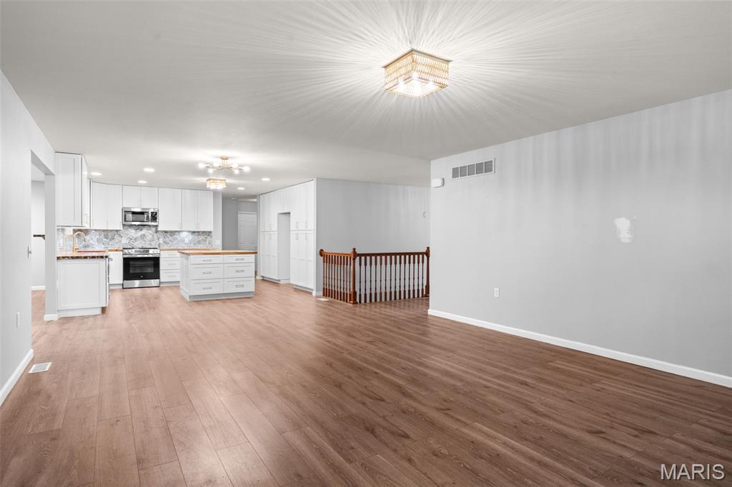 Bushy Prairie Estates - Residential