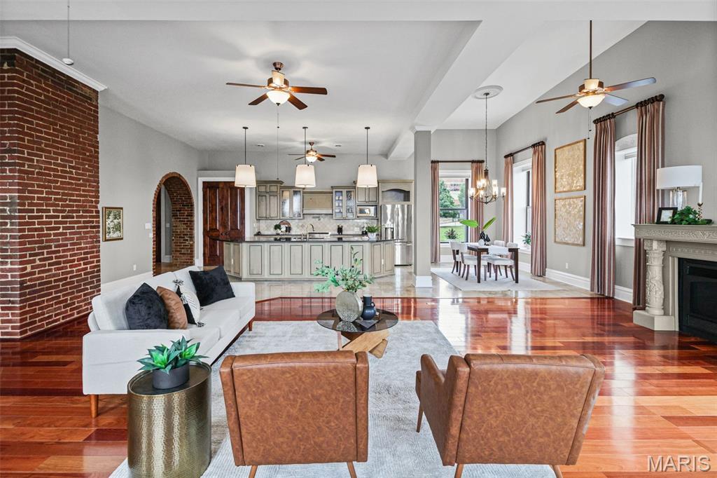 Amended Mississippi Luxury - Residential