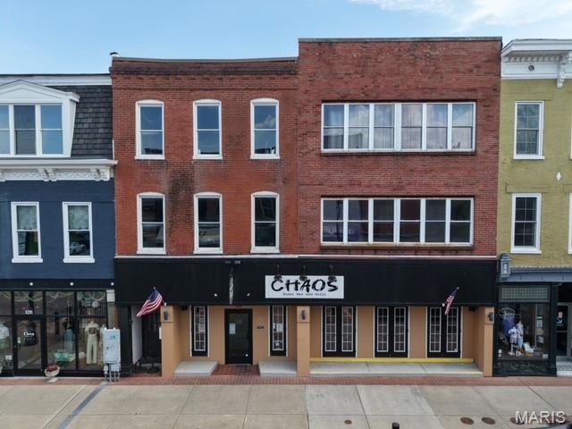 Belleville - Commercial Sale