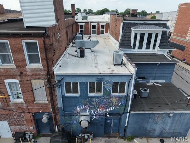 Belleville - Commercial Sale