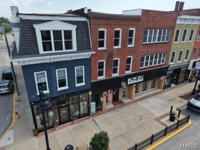 Belleville - Commercial Sale