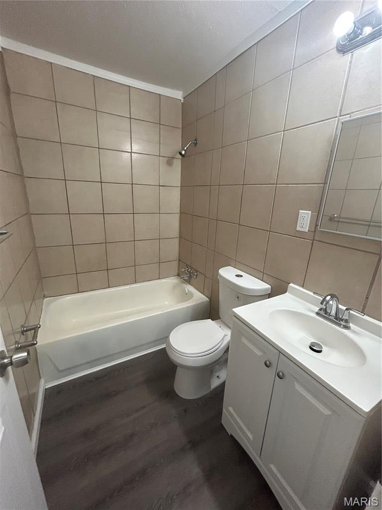 Johns Gardens 3rdadd - Residential