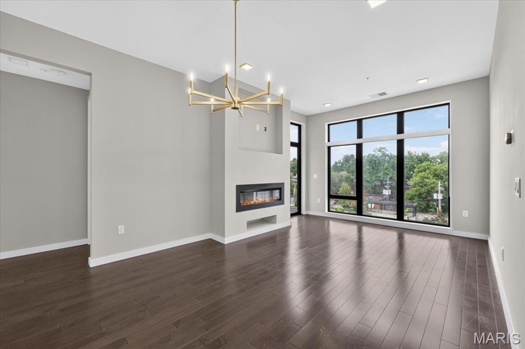 4101 Laclede Condos - Residential