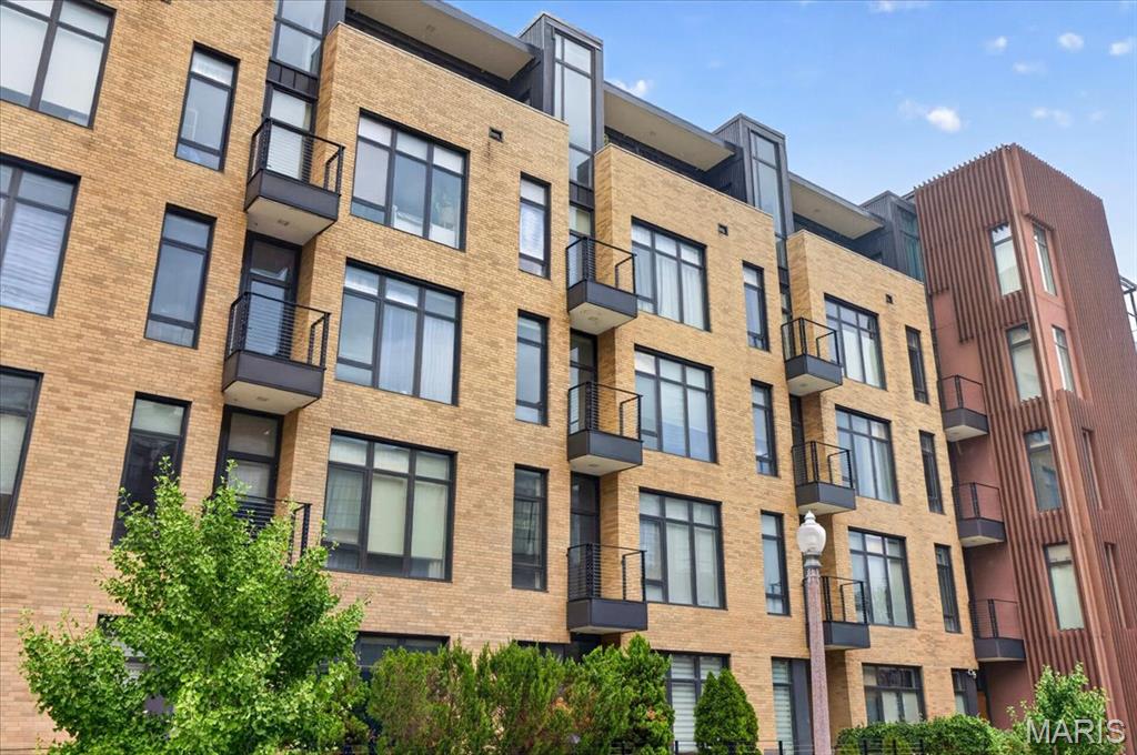 4101 Laclede Condos - Residential