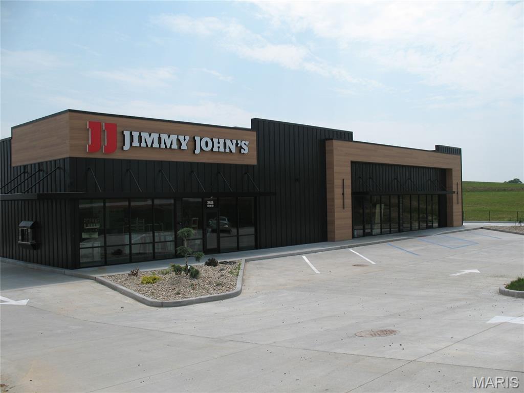 Located just off the Route K Interstate exit and adjacent to Jimmy John's restaurant is this 2,300 SF lease space suitable for multiple uses.   The owner is willing to customize the space to suit the tenant's needs. Contact us today for comprehensive leasing details.  Lease for $4,791.00/Month + NNN.