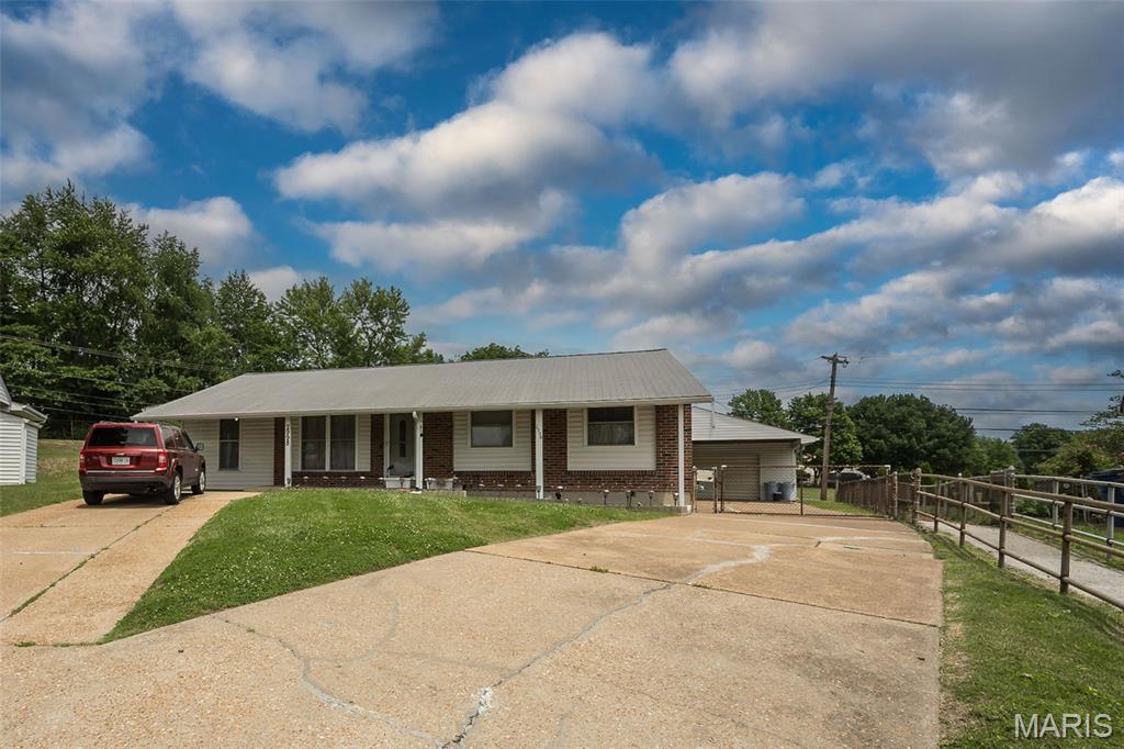 Colonial Manor 5 - Residential