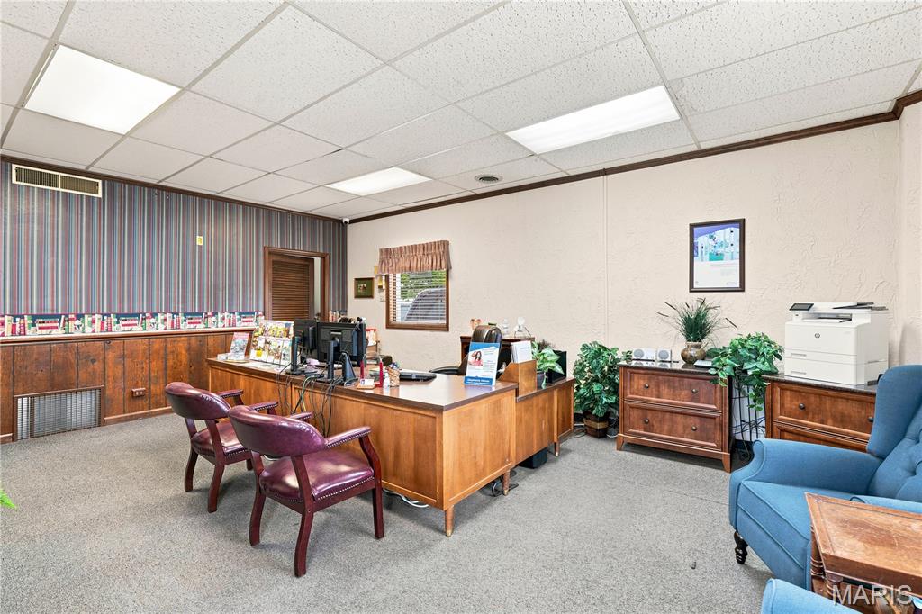 Eastern Add - Commercial Sale
