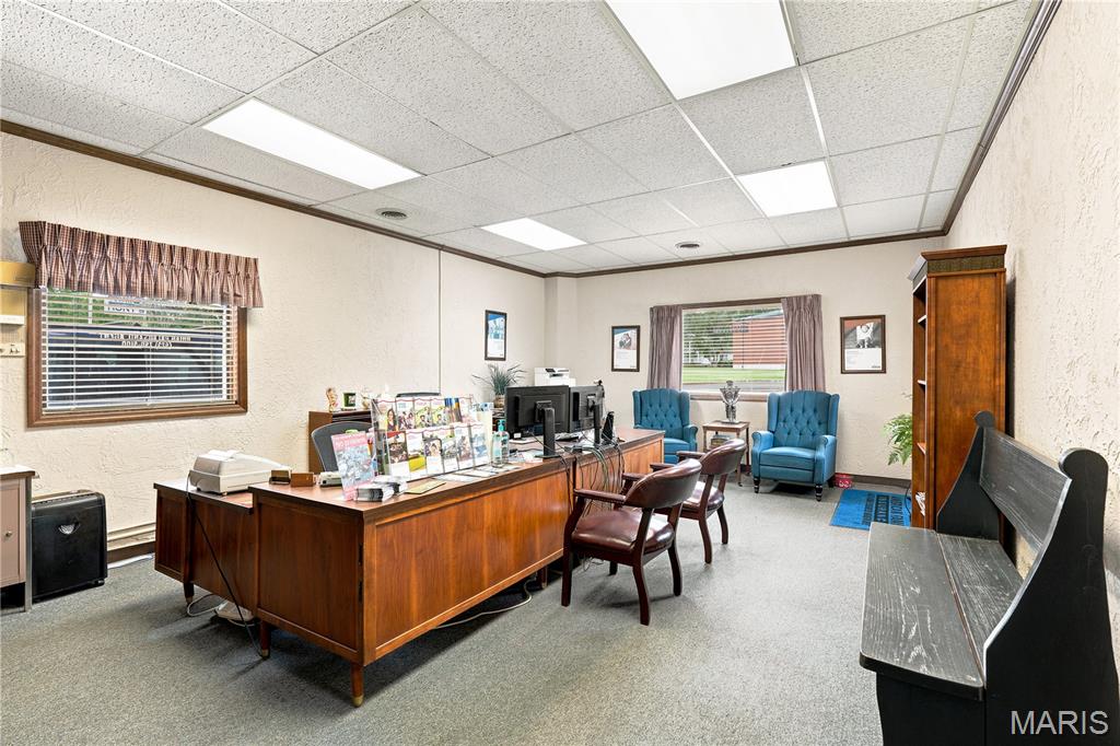 Eastern Add - Commercial Sale