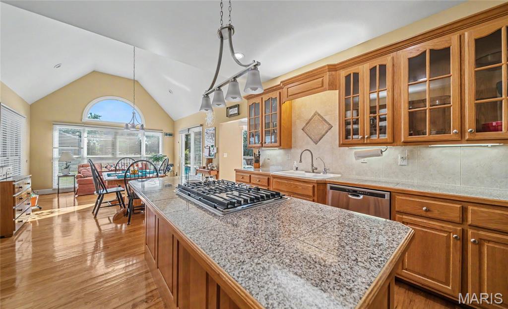 Vintage Estates - Residential