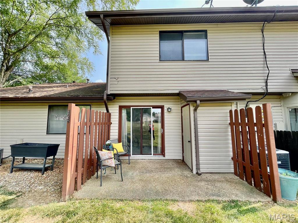 West Wood Condo 01 - Residential Lease