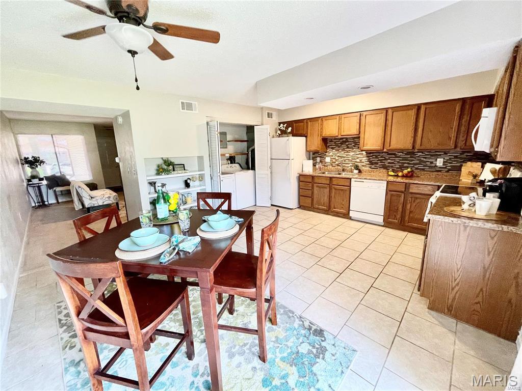 West Wood Condo 01 - Residential Lease