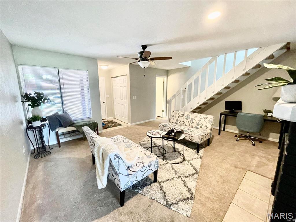West Wood Condo 01 - Residential Lease