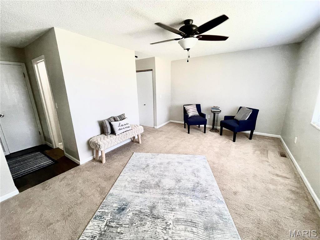 West Wood Condo 01 - Residential Lease
