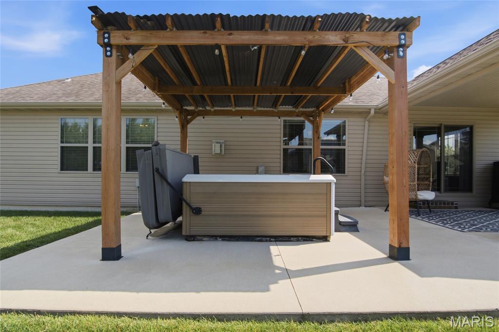 Meridian Oaks - Residential