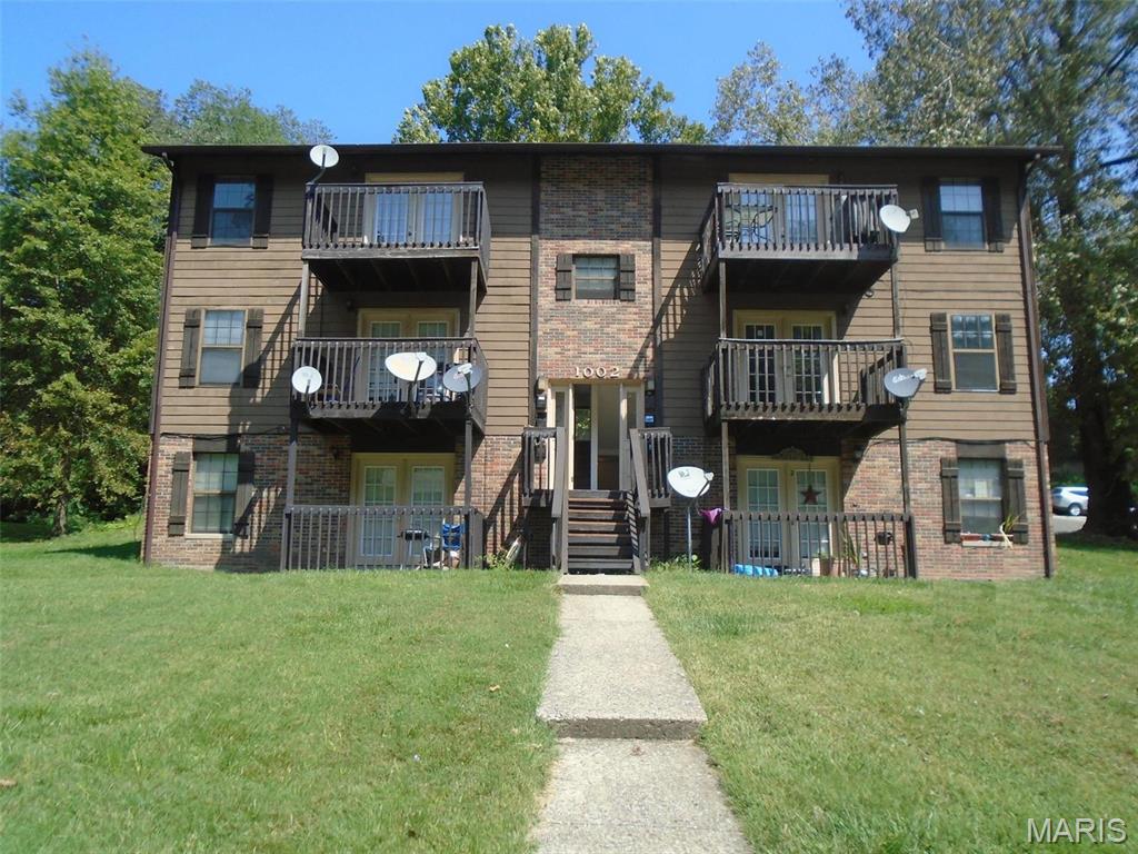 NOT IN A SUBDIVISION - Residential Lease