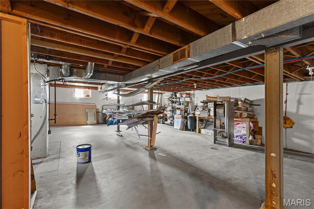 Morris Acres - Commercial Sale