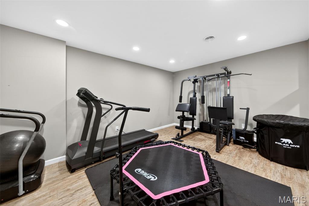 Fischer Pointe Estates - Residential