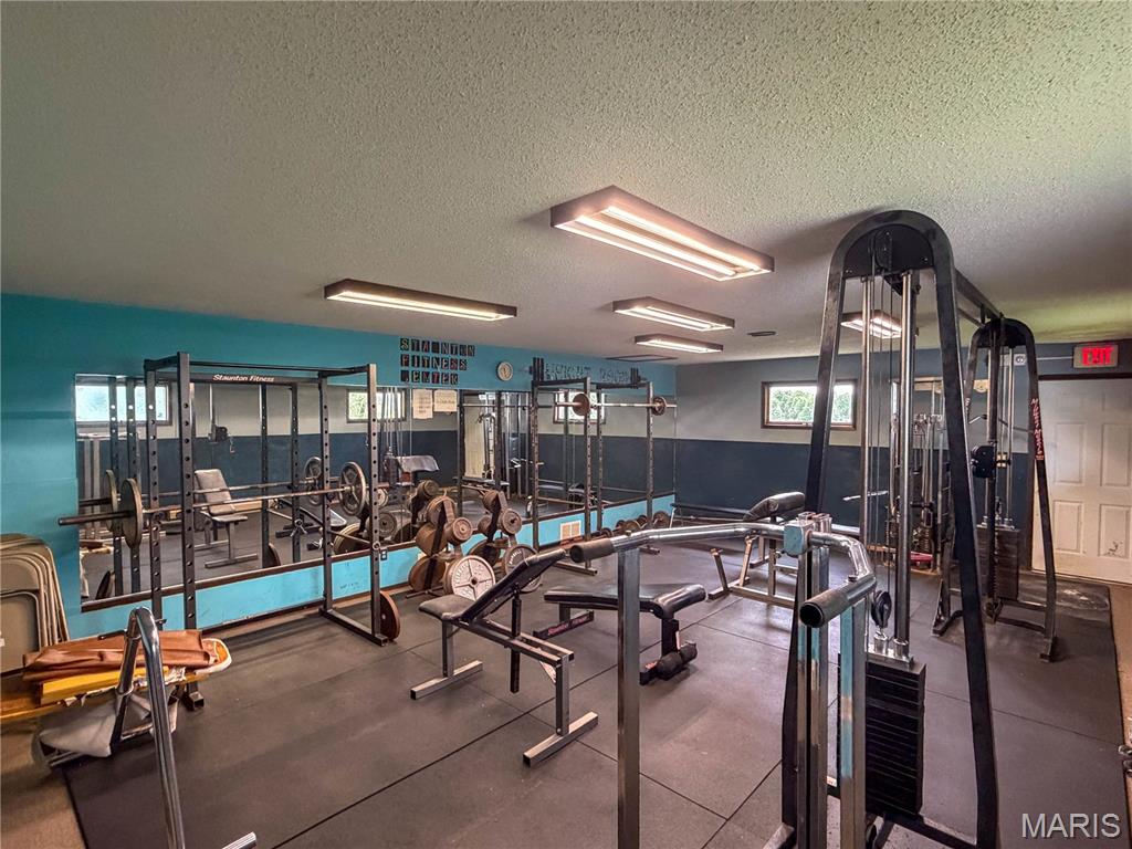 Lakeside - Commercial Sale