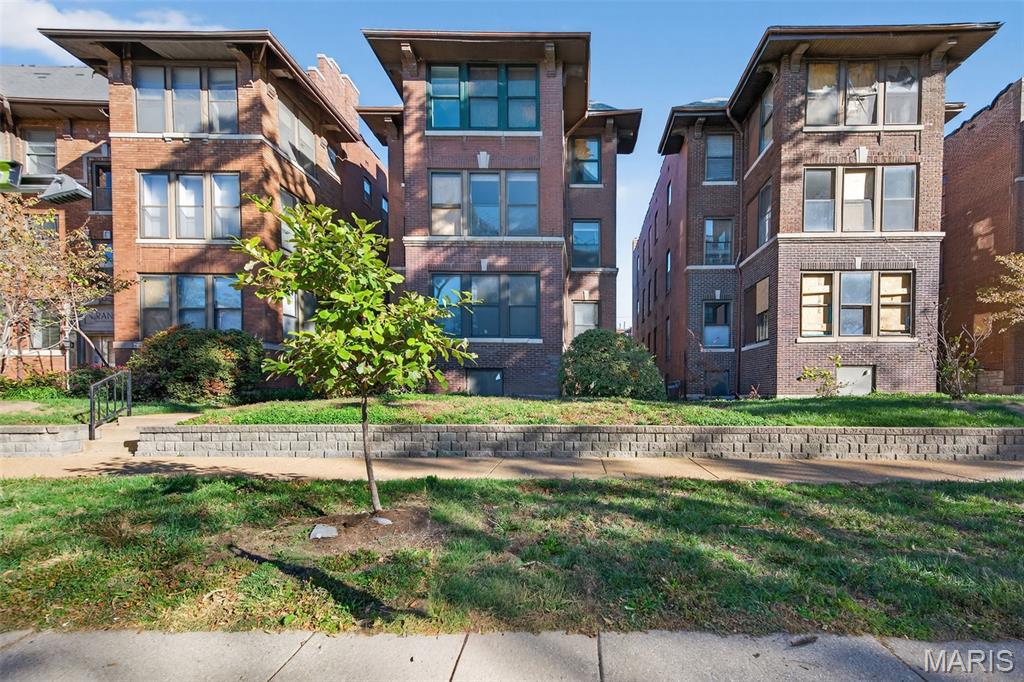 Waterman-Pershing 09 01 F - Residential