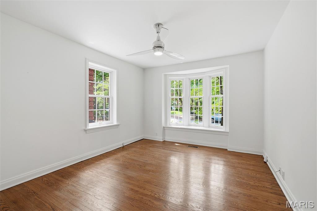 Wellington Way Condo - Residential