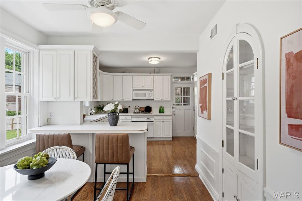 Wellington Way Condo - Residential