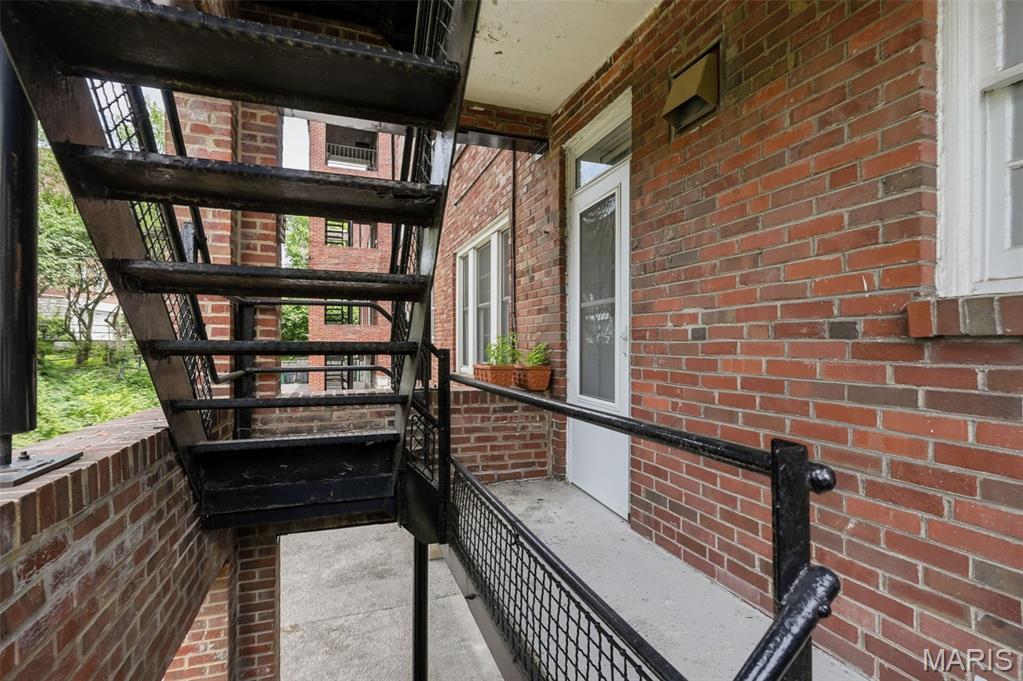 Wellington Way Condo - Residential