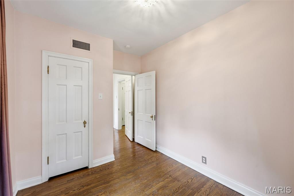 Wellington Way Condo - Residential